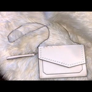 Steve madden envelope bah